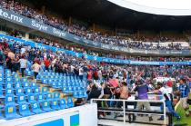 Los fuerte actos de violencia entre aficionados durante el partido entre Querétaro y Atlas llevaron a la decisión.