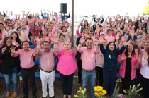 En el marco del Día Internacional de la Lucha contra el Cáncer de Mama, servidores públicos de Huixquilucan participaron en diversas actividades para fomentar la prevención, la detección oportuna y el acompañamiento a mujeres que enfrentan esta enfermedad.
