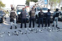 Los trabajos se centraron en cinco colonias del municipio donde desinstalaron los equipos de postes de luz, telefonía y árboles.