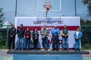 Gabriel Medina explicó el funcionamiento de la prueba piloto Compostemos Toluca, que inició en 200 viviendas de la colonia Morelos.