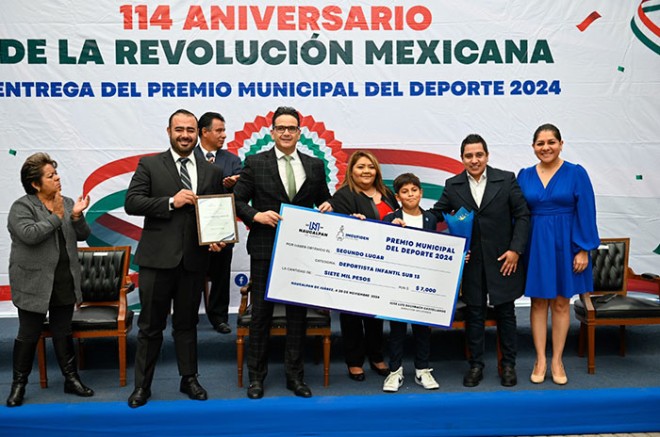 Naucalpan celebra a sus deportistas con estímulos económicos y premios en diversas categorías