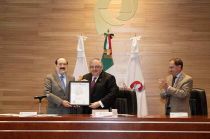 Ricardo Sodi Cuellar indicó que la calidad también debe ser certificada, pues ello obliga a una autorreflexión para trabajar en áreas de oportunidad.