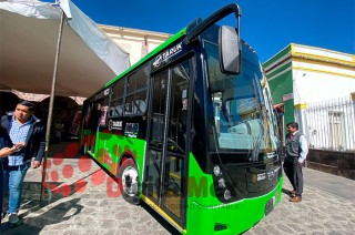 Con una autonomía de 380 km por carga, esta unidad es parte de un proyecto de movilidad sustentable y tecnología nacional.