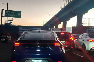 Este bloqueo forma parte del mega paro nacional anunciado por transportistas y agricultores