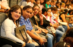 Festeja el SMSEM a maestras y maestros de preescolar