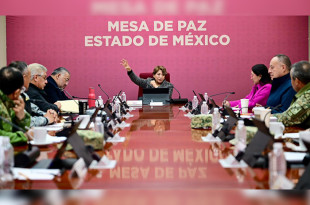 La Mesa de Paz, encabezada por la gobernadora Delfina Gómez, articula acciones permanentes entre los tres órdenes de gobierno.