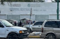 El feto fue localizado dentro de un bote de basura en los baños del Hospital Nicolás San Juan, en Toluca.