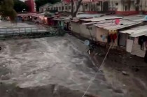 Las fuertes lluvias de esta tarde provocaron el desbordamiento