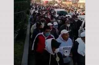 También persnal de servicios públicos los acosa