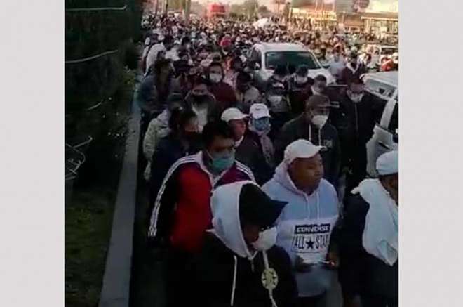 También persnal de servicios públicos los acosa