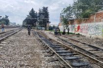 El hallazgo ocurrió en el cruce de Isidro Fabela y José Martí; la Fiscalía mexiquense realizó las diligencias y el levantamiento de los restos.