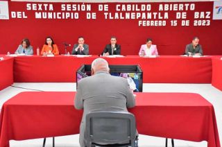 Planteó salud gratuita donde el municipio absorba los costos de consultas y medicinas.