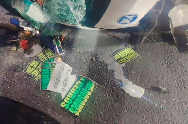 Video: Volcadura de combi deja seis lesionados en la México-Pachuca