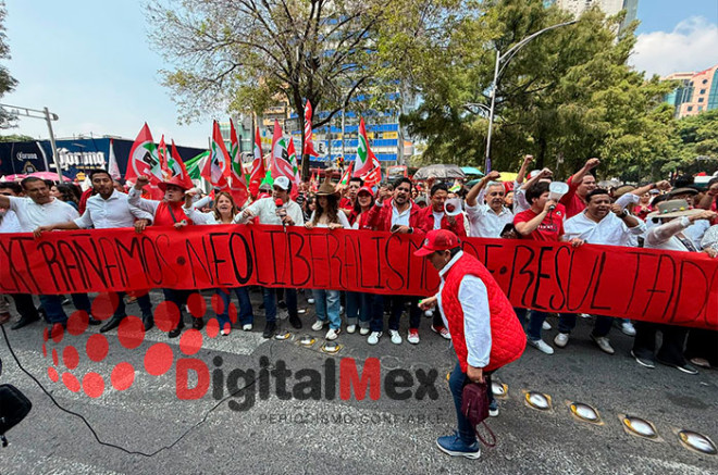 #Video: Marchan en Reforma contra gobierno de la 4T: denuncian censura y autoritarismo