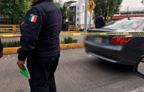 Balean a hombre que viajaba en un BMW frente a FES Acatlán