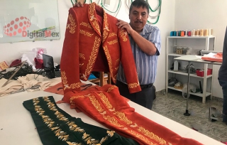 El arte de elaborar trajes de charro en Calimaya