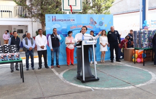 Entrega Huixquilucan más de 30 mil juguetes a menores en el Día del niño