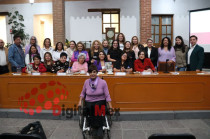 Periodistas, activistas y autoridades en la presentación del libro de Soledad Jarquín