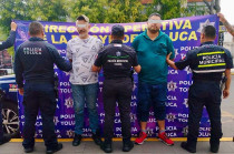 Los detenidos son Omar “N”, de 36 años de edad e Israel “N”, de 48 años, ambos originarios de la alcaldía Álvaro Obregón, en la capital del país.