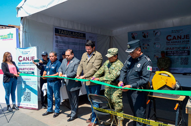 El módulo de canje, disponible en la explanada municipal hasta el 14 de junio, permitirá a los ciudadanos intercambiar armas por montos.