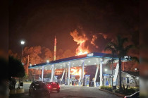 La explosión derivó en un incendio en la subestación localizada en la zona de El Fresno, sobre la carretera Toluca-Saucos.