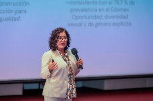 La rectora Martha Patricia Zarza Delgado presentó un diagnóstico comparativo que evalúa el modelo de gobernanza de género de la UAEMéx frente a universidades de México, Brasil y Argentina.