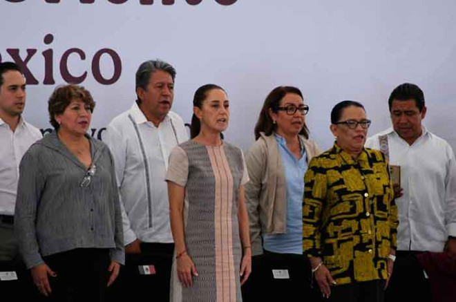 ntre las acciones destacan la construcción de hospitales, preparatorias y universidades, la rehabilitación de pozos, senderos seguros y la implementación de un Mando Único de seguridad.