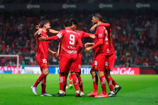 El “Templo Rojo” recupera su mística como escenario temido, con el legado de Cardozo y su tradición ofensiva.