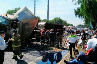 Los hechos se registraron cuando el vehículo pesado circulaba  por la avenida Jesús Reyes Heroles