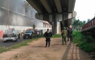 Se incendia bodega en Tlalnepantla