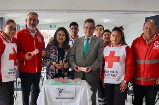 Entrega de 53 mil termómetros por parte del ISSEMYM a Cruz Roja Toluca.