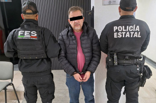 El conductor, identificado como José “N”, de 51 años, fue detenido y presentado ante la Fiscalía General de la República,