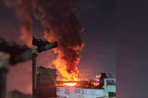 Incendio en bodega de pinturas esta noche en Ecatepec