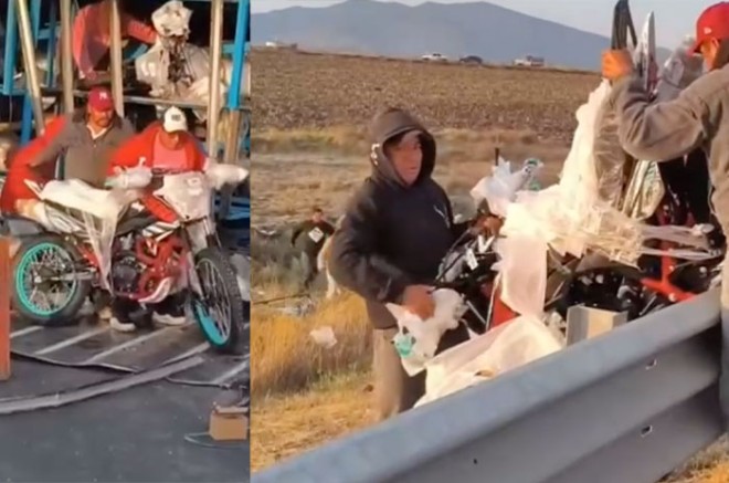 En videos difundidos en redes sociales, se observa a hombres cargando las motocicletas y retirándose del lugar sin que nadie los detuviera.