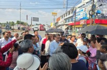 Vecinos de Teoloyucan protestan en la caseta de cobro de la autopista México-Querétaro