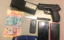 Tras persecución, capturan a dos por robo a transporte público, en Naucalpan