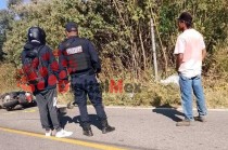 Paramédicos confirmaron su deceso, y elementos de Seguridad Pública acordonaron el área.