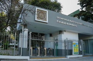 La acreditación internacional avala que egresados de la UAEMéx en Medicina cuenten con competencias reconocidas globalmente.