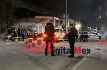Una mujer de la tercera edad murió luego de ser atropellada en el cruce de Dos Ríos y Chihuahua, en San Gaspar Tlahuelilpan, Metepec.