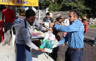 #Temascaltepec: Entrega el alcalde Erick Ramírez despensas ante contingencia