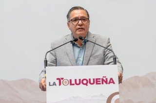 En la conferencia La Toluqueña, el alcalde informó que en materia de homicidios dolosos, se registró una notable disminución del 36.67%, posicionándose muy por debajo de la media nacional.