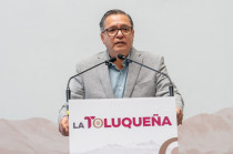 En la conferencia La Toluqueña, el alcalde informó que en materia de homicidios dolosos, se registró una notable disminución del 36.67%, posicionándose muy por debajo de la media nacional.