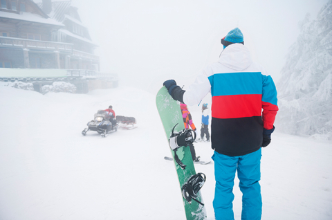 El hecho ocurrió alrededor del mediodía, mientras una fuerte tormenta invernal azotaba la región.