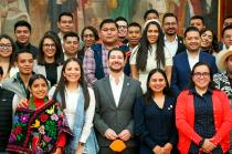 Elías Rescala Jiménez destacó la importancia de apoyar a los jóvenes, de no cortarles las alas e impulsar su crecimiento.