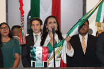 Erika Patricia Olea, presidenta municipal, en su primer Grito de Independencia