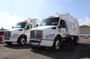 Con esta adquisición, el Gobierno Municipal cuenta actualmente ya con 12 camiones recolectores, los cuales operan en diversas rutas estratégicas.