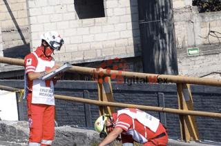 El cadáver fue localizado sobre los carriles centrales de la carretera México-Toluca, en dirección a Toluca.