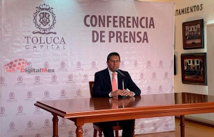 #Toluca: suben 4 mil pesos a 900 policías