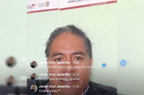 Jaime Octaviano Félix durante su transmisión, en la que denuncia abuso de autoridad tras la infracción de tránsito en Villa Victoria.