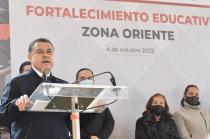 14 mil alumnos serán beneficiados con estos equipos que permitirán un mejor desarrollo escolar.